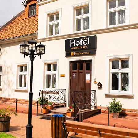 Hotel Przedzamcze Dzialdowo Exterior foto